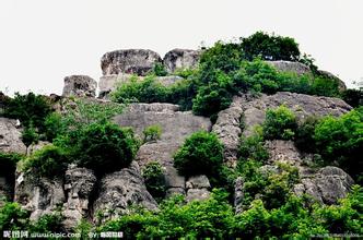 黑石山