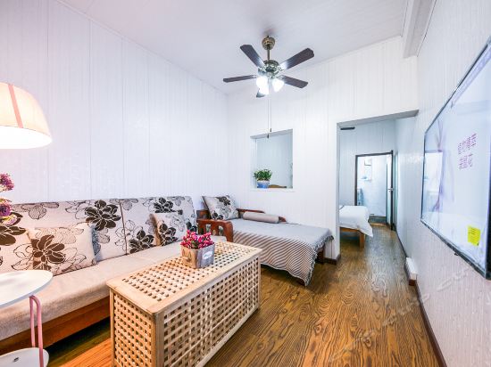 重庆小巷人家民宿客房